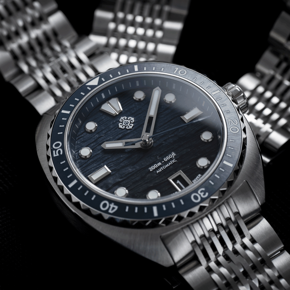 The Abalone Diver - Ixdao Watches