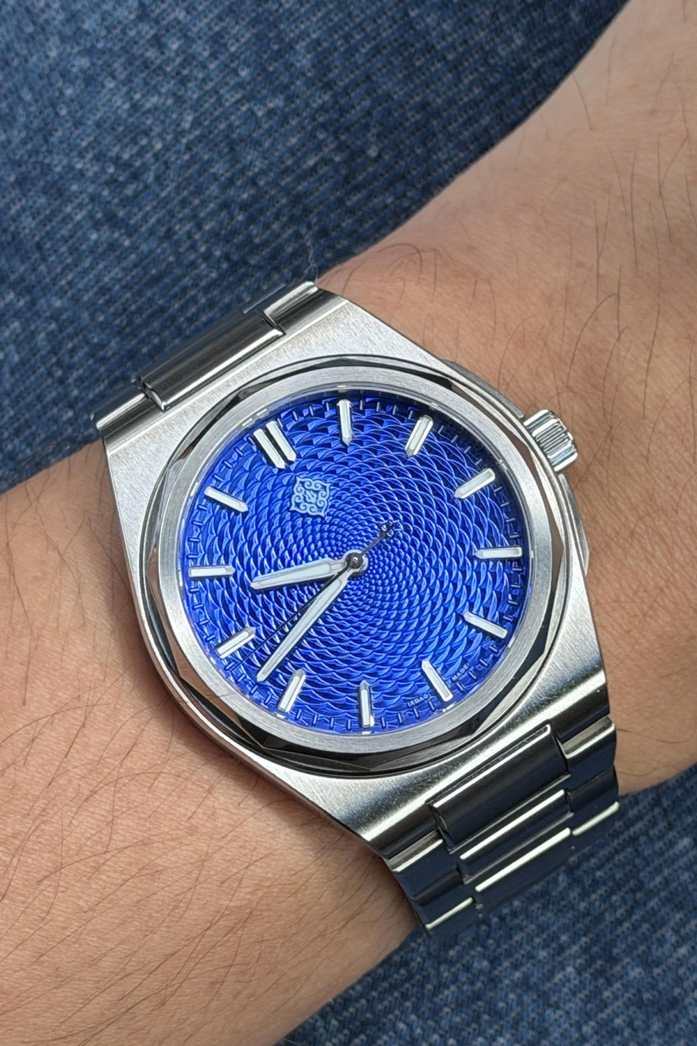 Royal Blue Warrior 37.7 mm