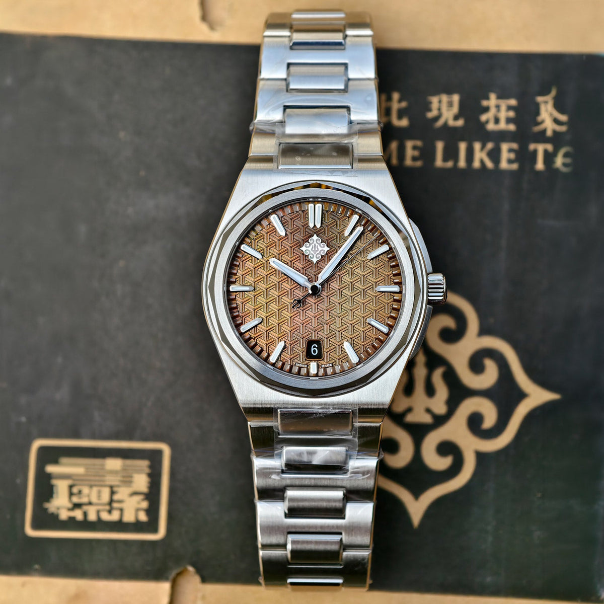 The Warrior Black MOP V2 - Date 37.5 - PRE-ORDER - Ixdao Watches